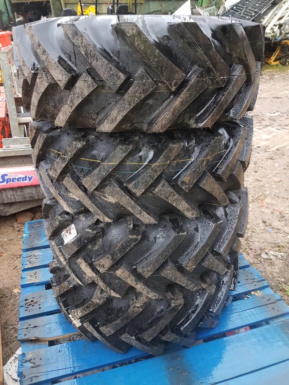 blyths's tweet photo. #auction of Machinery &amp;  Vehicles on NOW - ends 28th January - View and Bid Now at https://t.co/qHdDn4Ppat https://t.co/8gmbVM8JQT