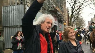 RoyalPrinceBayo's tweet photo. Queen Legend Brian May in Swansea For ‘Humane Hunt’ https://t.co/5YUhwRqz8F https://t.co/qXWuD09ARa