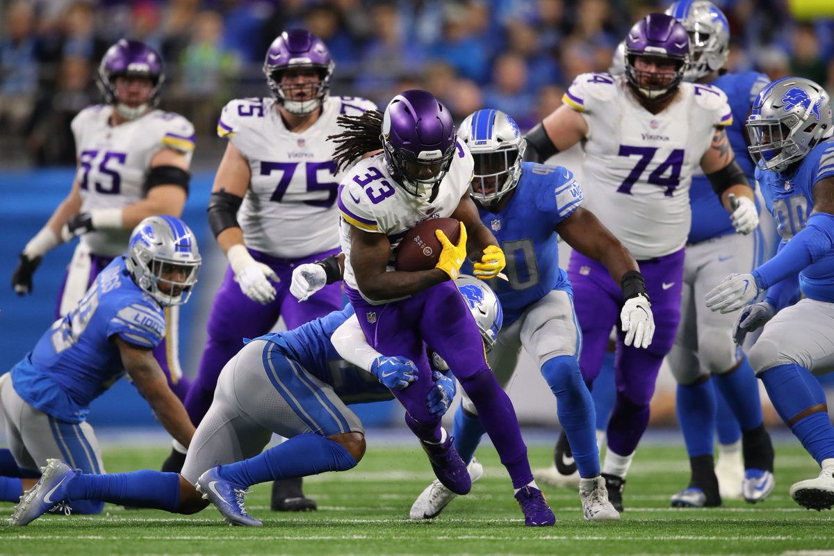 zesty_eagles's tweet photo. Bad news for Philadelphia Eagles fans: Vikings open as favorites https://t.co/FSlfYWC8GO https://t.co/pJrWB73rFu