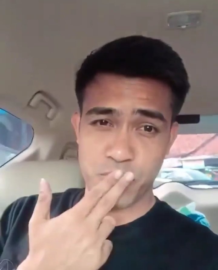 Srimuly99219634's tweet photo. #FildanDiGFDAA4
Tangkap kiss dari mpil nih 😄😘
Semangaaatt mpil 😍 https://t.co/qaI6a9EE7R
