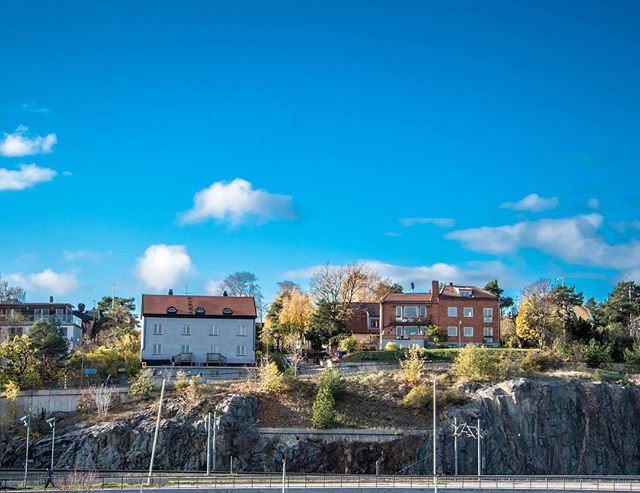 Packsture's tweet photo. Reposting @hiking_swede:
I really like this photo. Taken at #storaessingen, #Stockholm _______________________________________________.⠀⠀
.⠀⠀
.⠀⠀
.⠀⠀
.⠀⠀
.⠀⠀
#hike #hiking #hikingtrail #vandring #nature #spring #sweden #hikingadventures #hikeday #camping #trekking https://t.co/TqsM4lpBp8