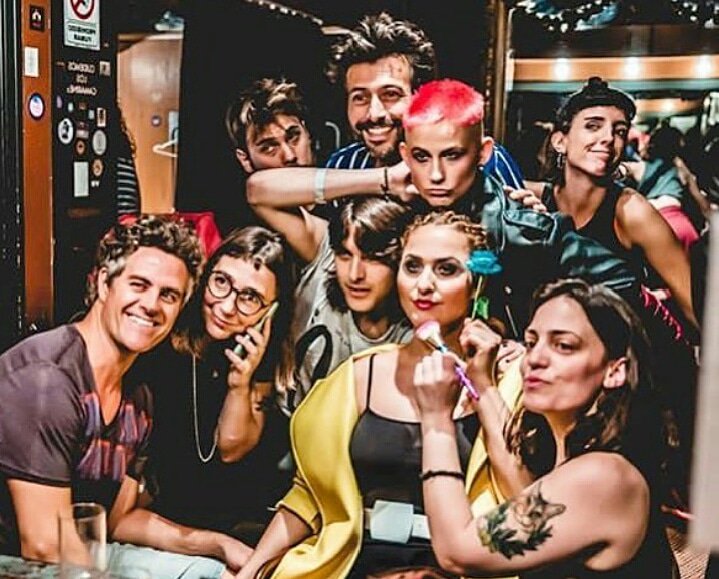 LatangenT's tweet photo. #Camarines ⚡️⚡️ @souphita una fuega rodeada de amor y amistad en la previa del show: @Mik3amigorena #maurimayer #joacovitola #candytrash 
Ph: #renatarowek .
.
.
.
#music #news #agenda #ahora #photo #photographer #photoshop #fotos #latangente https://t.co/OGrWbELtKq