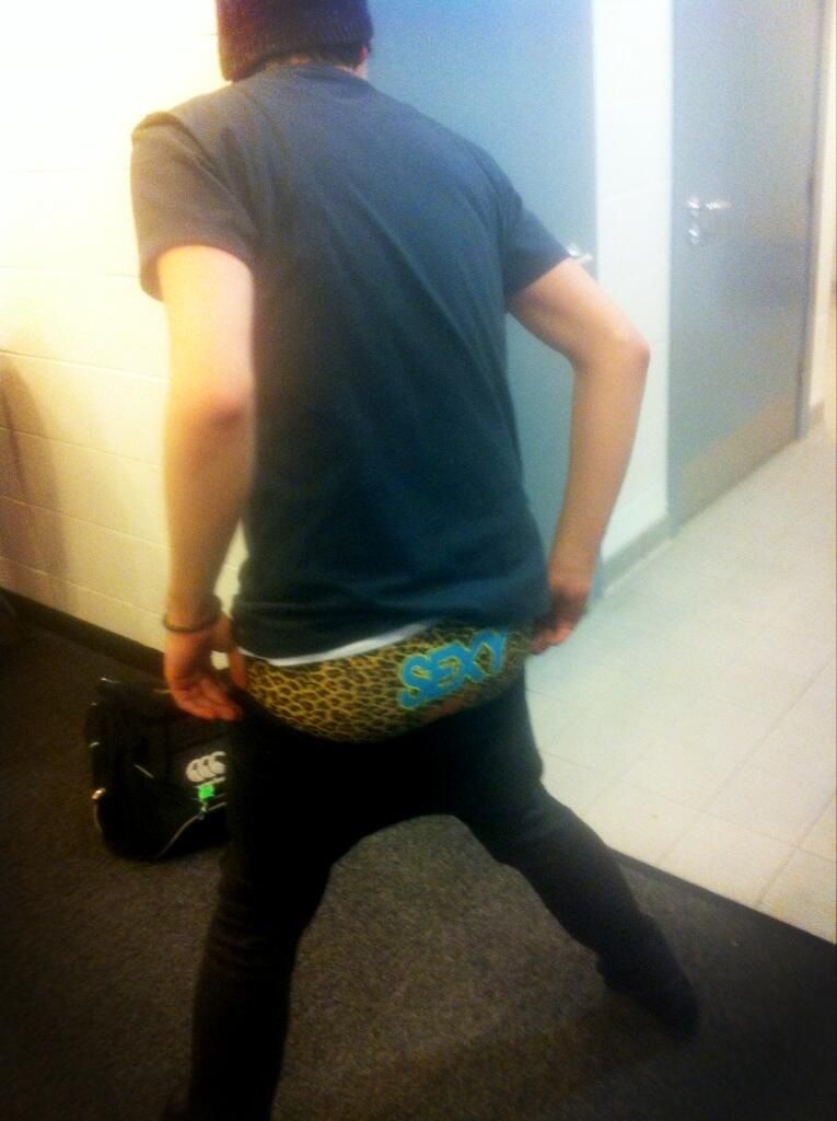 Clifferrari1's tweet photo. I kinda miss this
#5SOS #5sosfamhate5sosparty #5SOSFam https://t.co/brjePCMmQM