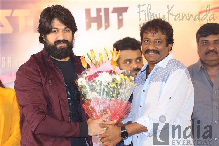 Filmy_Kannada's tweet photo. KGF Telugu success meet Photos: #KGFsuccessmeet Yash at KGF Telugu success meet, KGF Telugu success meet stills, KGF Telugu success meet photos, KGF Telugu success meet posters, KGF Telugu success meet images https://t.co/xS0P4pK25t https://t.co/BAh2BBFdBq
