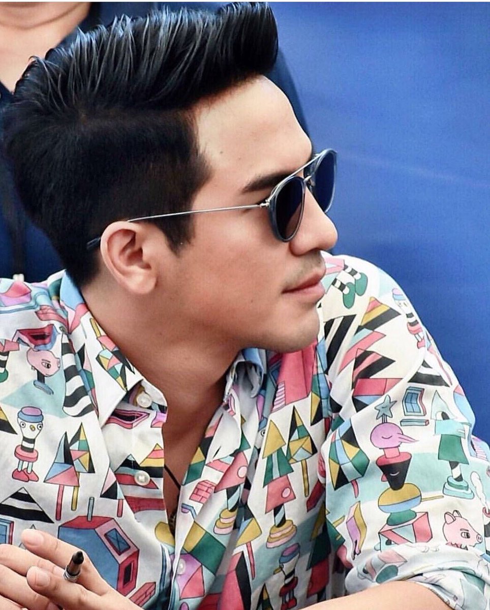 ข้า ผู้ ได้ กลาย เป็น ทาส พี่ โป๊ป tweet media