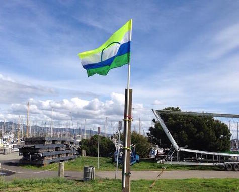 planetjose's tweet photo. hey there
looking for #flag ideas
2 create a global image
4 folks to identify with

go 2 #climateflag
share ideas or comment

#FridaysForFuture #environment #pollution #Green #Earth #Oceans #klimatstrejk #schoolstrike4climate #ClimateBreakdown #ClimateEmergency #art #photography https://t.co/0knH3PjHbZ