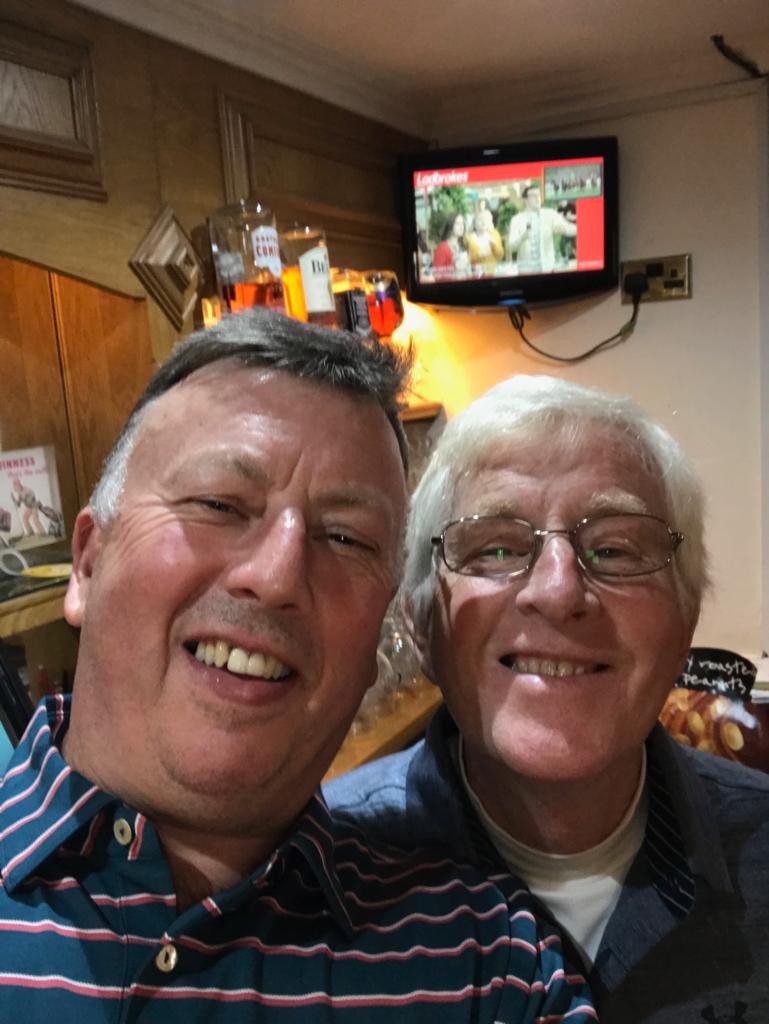 waltonartisans's tweet photo. Result : Ric Sayers Foursomes
1st Glenn Deacon &amp; Frank Conboy 36pts ⛳🏆 well done !
2nd Matt &amp; Dave Sayers 34pts. Congrats chaps ! https://t.co/w0OS8rKWIT