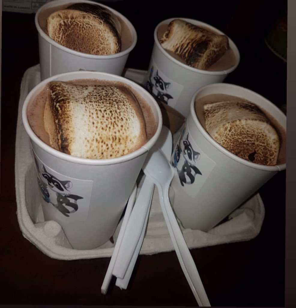 GarrickTheDJ's tweet photo. Yes, those are quite the marshmallows in #hotchocolate! 

Get it at #NEZToronto located @SheratonCentre 123 Queen St W (G12) (near Bay St) across from @TorontoComms!

#toronto #yyz #torontoblogger #teamcanada #P2CPLUS #CityofTO #drinklocal #the6ix #wethenorth https://t.co/LBawCbm826