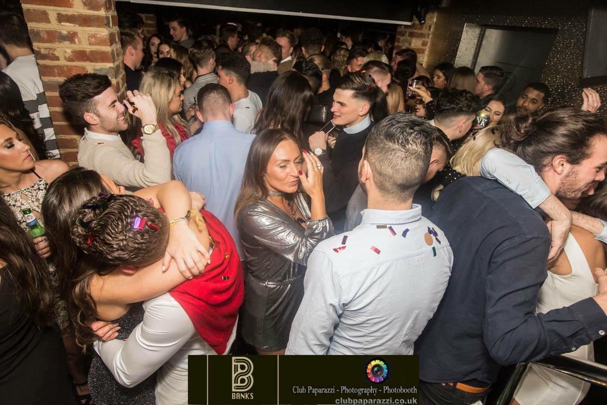 BanksMaidstone's tweet photo. Last few remamining tickets for New Year’s Eve! Available on the Banks app and from the venue! 🍾🥂🎉 https://t.co/xtNnMeMcZO