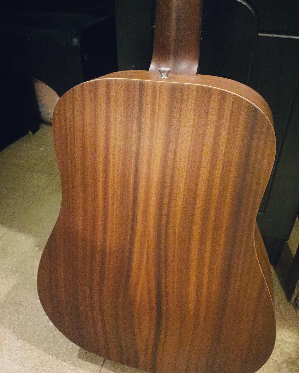 WinkQueenPeache's tweet photo. Hello! I’m selling my Baby Taylor Guitar for only 17,000 pesos. 💖

Originally bought it for almost 20k. Still in good condition. No string number 1. With guitar case. Meetups only for the safety of the guitar.

#selling #baby #Taylor #TaylorSwift #Guitar #PH https://t.co/wzyJ7gae0I