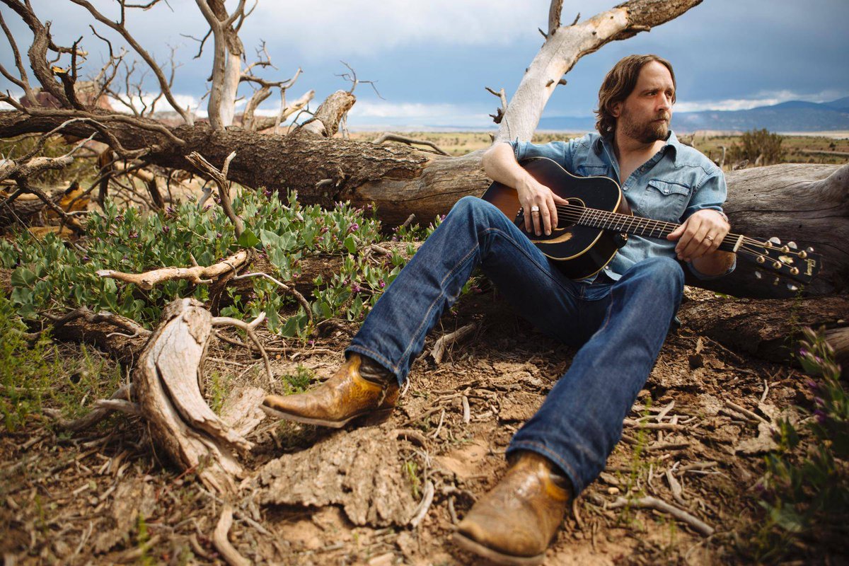 Don't miss grammy nominated singer-songwriter Hayes Carll (@hayescarll) live at The Kessler Thursday, February 28th! Grab your tickets here: http://ow.ly/LkZI30n3Vtn #thekessler #oakcliff