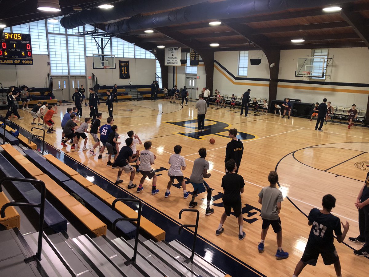 DevonPrepBBall's tweet image. The 2018 Devon Prep Basketball Shooting Clinic is underway!

@athletics_devon |||@CoachEJDuncan22 @coach_J_Fisher @shawnjwheeler @CoachGregSauer @BergsBiggestO @CoachWHarrison