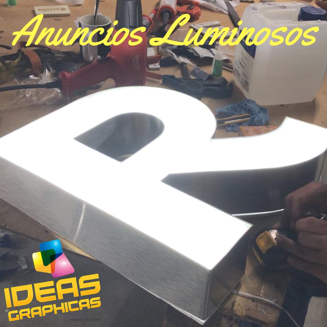 RobertitaRv's tweet image. Trabajando con los detalles en nuestros anuncios luminosos.

#ideasgraphicas
#anunciosluminosos
#Cancún
#PlayaDelCarmen