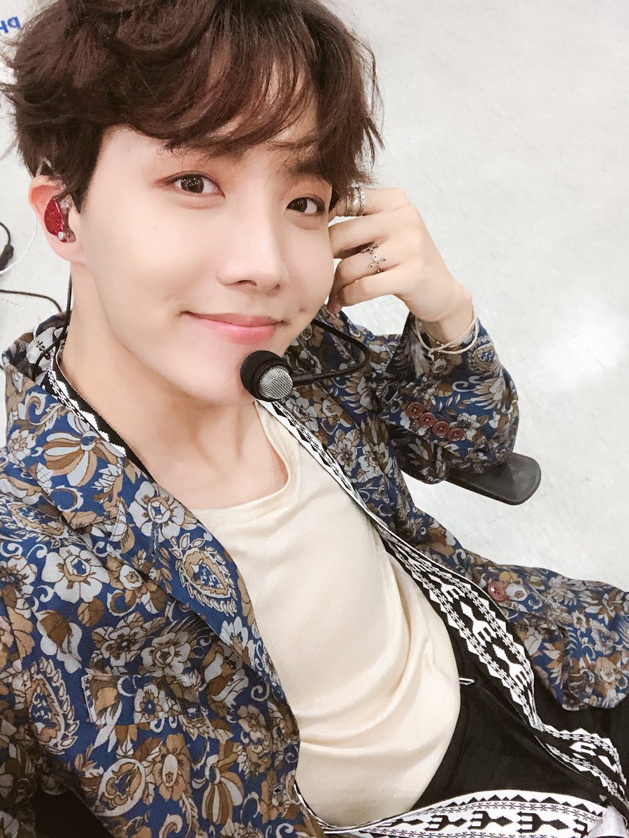 hooope2809's tweet photo. 久々にタグ‼
🦄お友達募集中😭
🦄00line
🦄愛知army 
🦄ホソク（ﾎﾌﾟﾐﾝ、ｸｻｽﾞ）寄りのallペン
絡んで頂けるととても喜びます😆😆
#BTS
#ARMYさんと繋がりたい 
#ARMYさんと仲良くなりたい
#armyいいねしてくれた人全員フォロー 
#armyさんと猛烈に絡みたいのでRTしてくれた方フォローします https://t.co/kJh76Dhotu