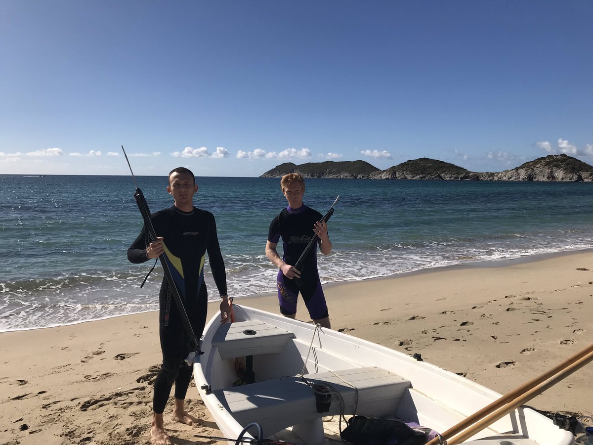 kariebabbitt's tweet photo. Happy holidays from San Carlos Mexico. My boys went spear fishing. Hope there’s no sharks 🦈 https://t.co/GjsKjbAsHw