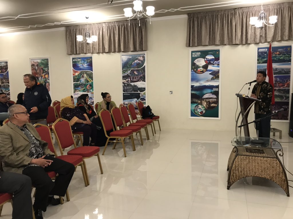 IndonesiaInKWT's tweet image. Dibuka dengan sosialisasi PPLN #KBRIKuwait