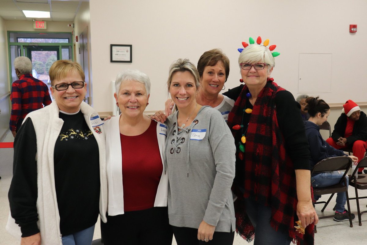 LifeStylesofMd's tweet photo. From food distributions at Wills Park to Miracle on 301 you continue to show that we are a caring community. May you and your family continue to have a joyous holiday.
#caringisreal #lifestylesishope https://t.co/3DYgvXEqTR