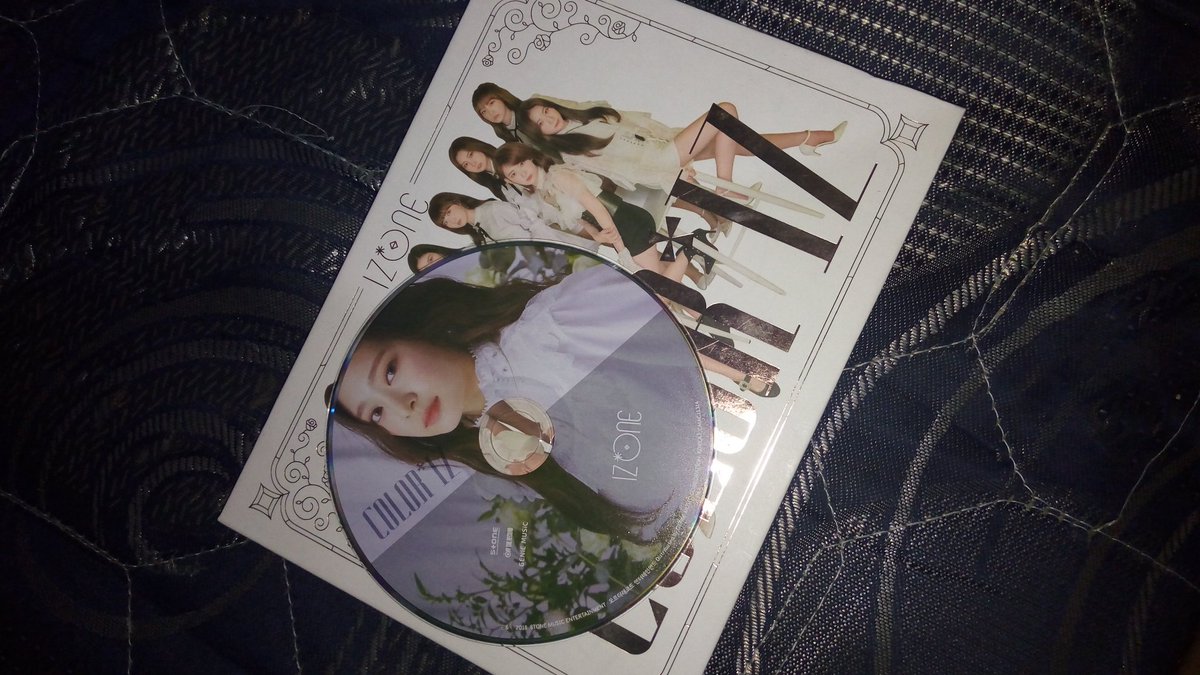 WTT (Album + CD Only)

Have:
- Photobook Iz*one Rose Version
- CD Minju

Want:
- Album Color Version (CD bebas asal jangan Hyewon

INA Only

<a href="/izone_trade/">IZ*ONE trade</a> @izonetrade_ina <a href="/izonetrading/">IZ*ONE trading</a> @izonetrade