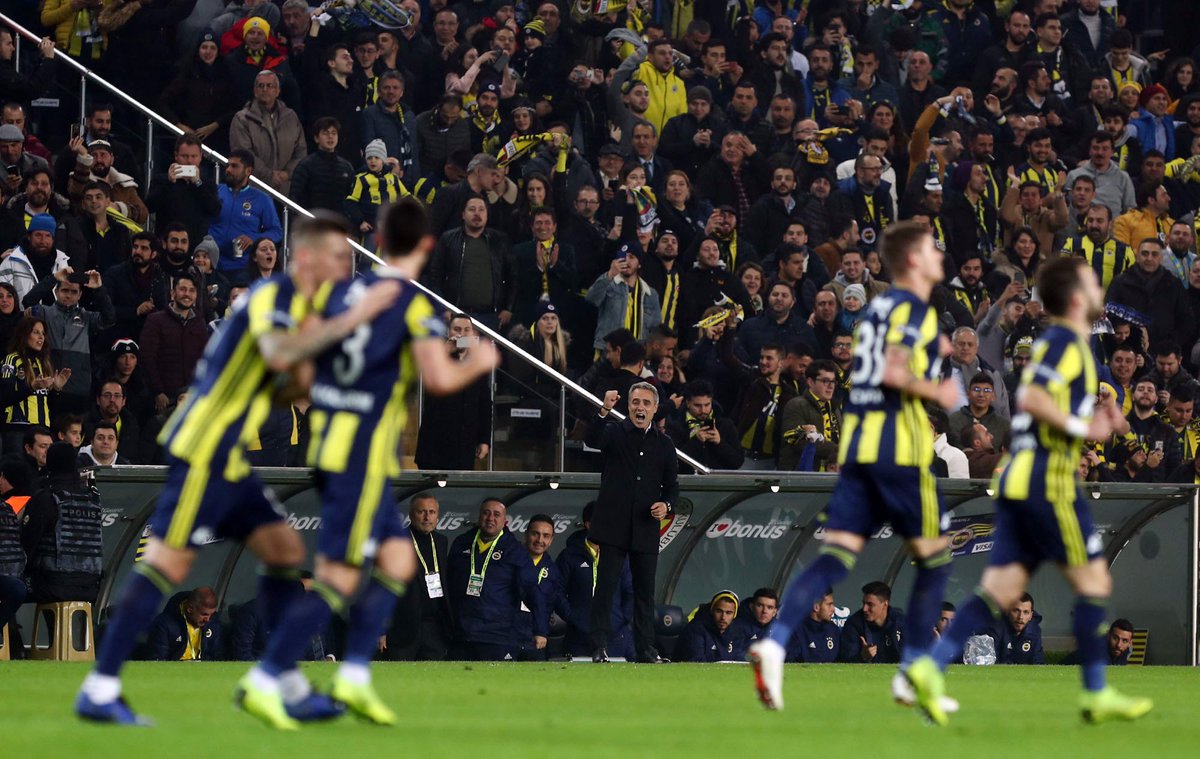 #İnanFenerbahçe