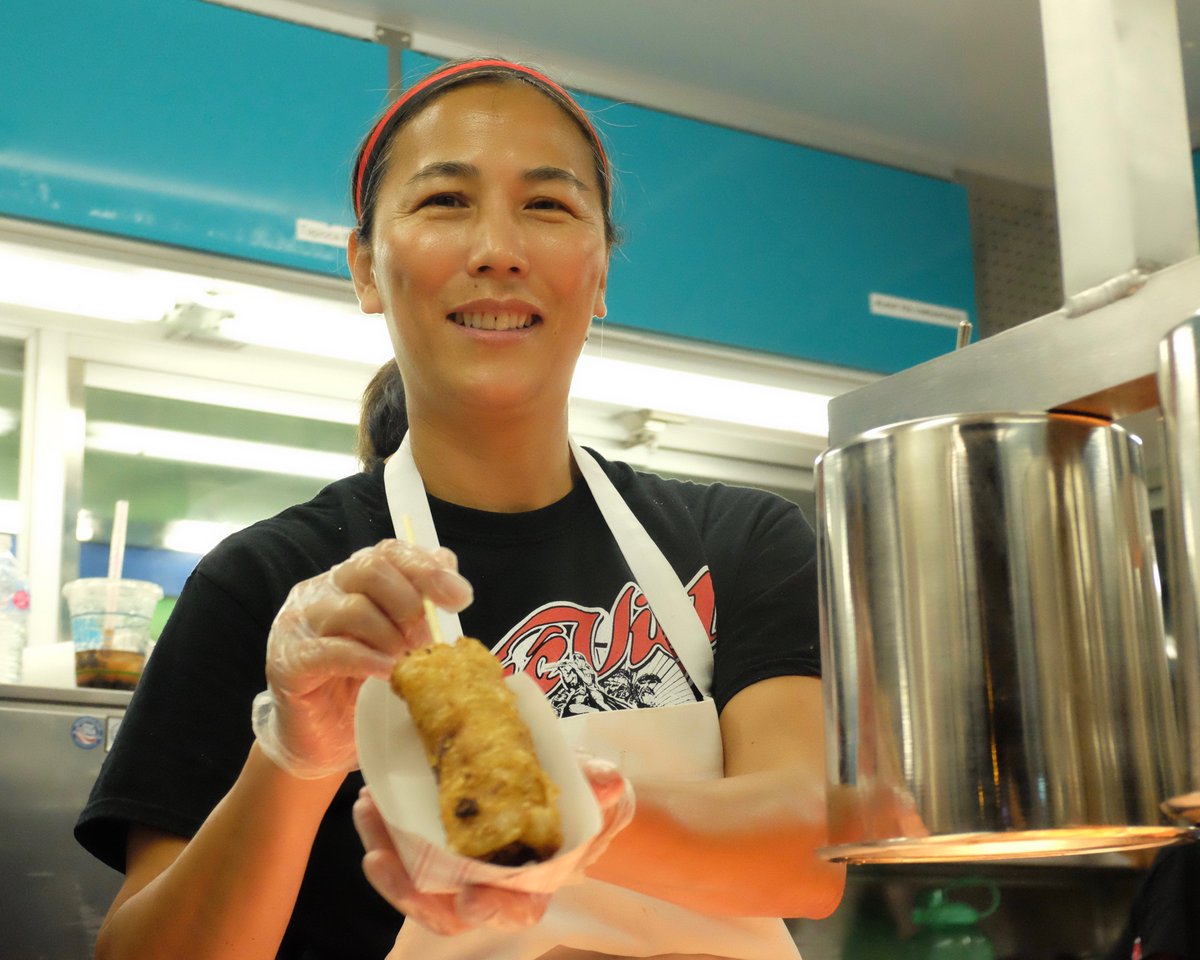 mnstatefair's tweet photo. In 2018, the Minnesota State Fair featured 1,020 vendors, including food, merchandise, exhibits and more. We also welcomed 36 new commercial exhibits and five new food vendors this year! #MSFReflections
What are your favorite vendors here at the Great Minnesota Get-Together? https://t.co/clIZN35IqF