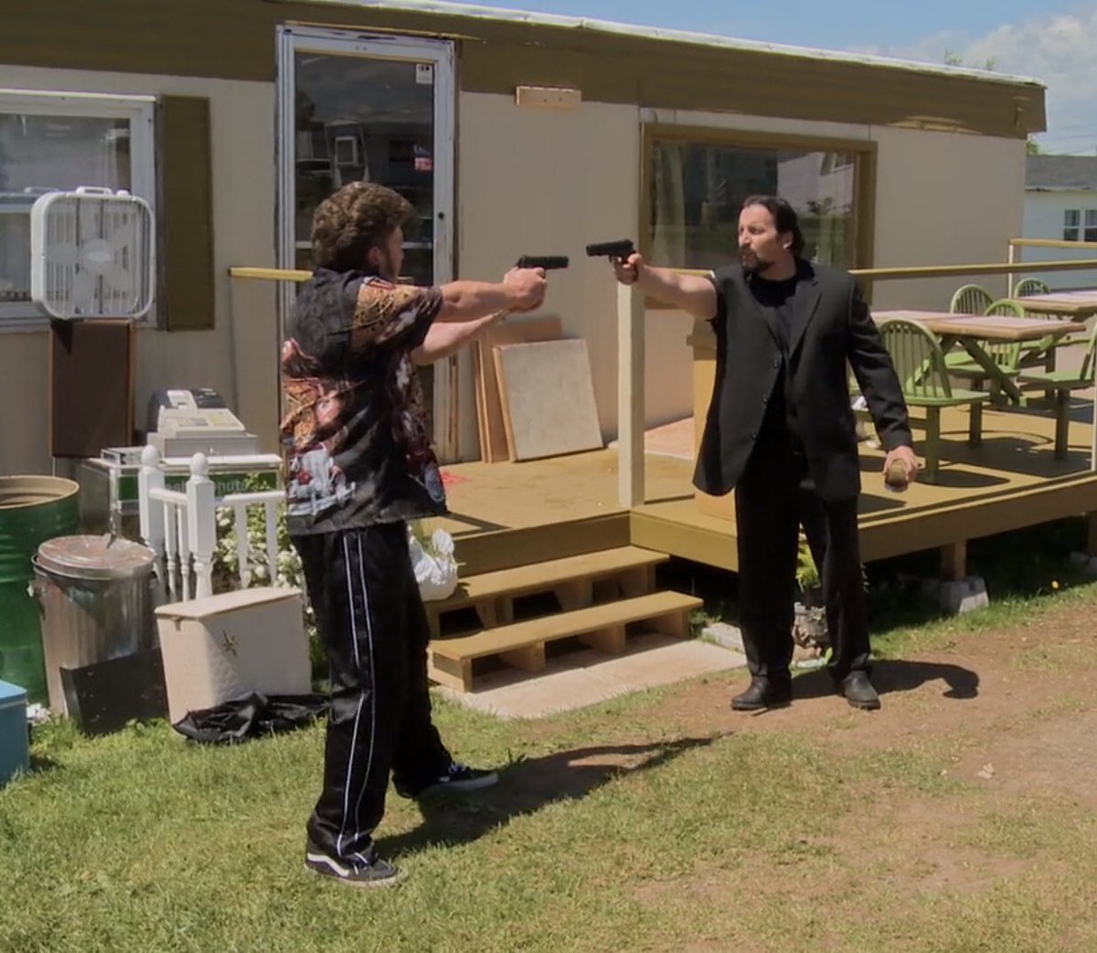 RilesChiles35's tweet photo. Red Dead Redemption 2 
(2018, colorized) https://t.co/A8ZorPBTNw