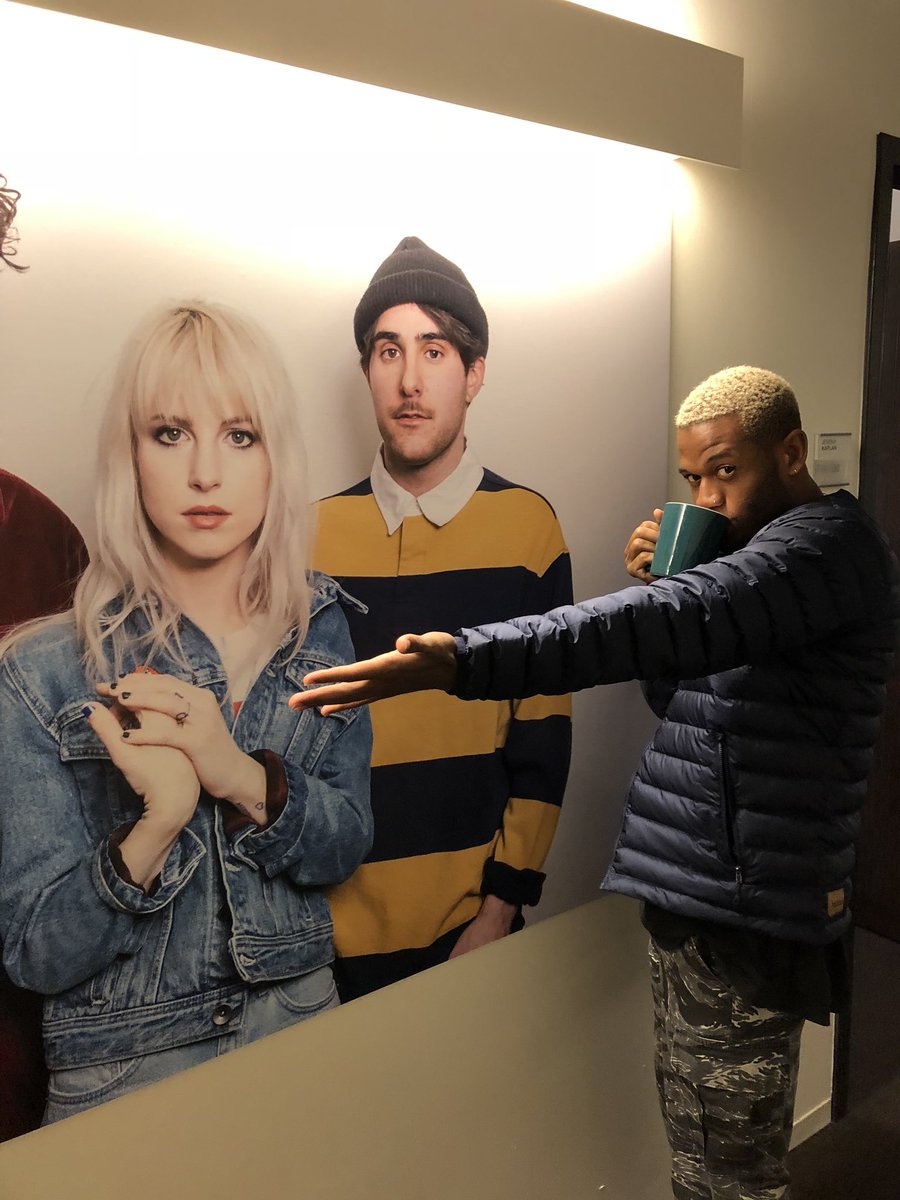 happy birthday to the queen @yelyahwilliams 💙 thank you for everything and for always being so kind and supportive of me