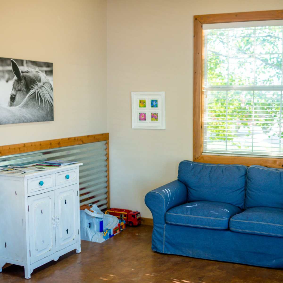 HomeSelfStorage's tweet image. Come on in and take a seat -- we'll walk you through the storage process step by step.