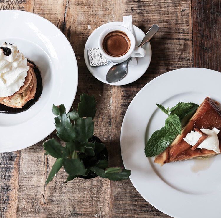 Cosmopoleat's tweet photo. FOCUS 🍴 Le Spicy Home est un restaurant situé dans le 1er arr. de Paris. On y sert des plats traditionnels français mais également des plats issus de la cuisine du monde. De quoi faire voyager vos papilles le temps d’un repas ✨ https://t.co/HLZgAzKVJK