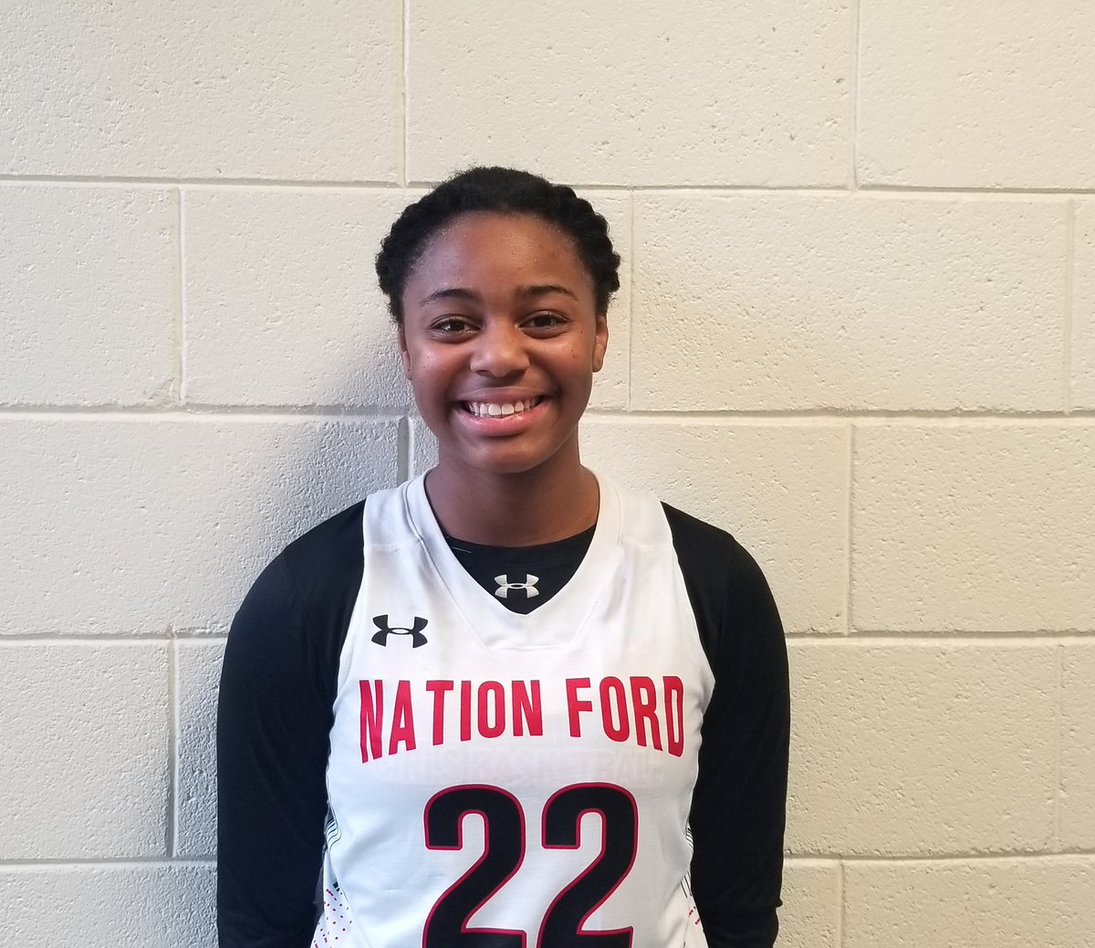 🏀 <a href="/MyersParkWBB/">Myers Park WBB</a> 
#MPMellowMushHolidayClassic

FINAL
<a href="/phswomensbball/">PHS Women's Bball</a> - 54
VS
<a href="/nafogrlsbball/">Nation Ford Girls Basketball ⛹️‍♀️</a> - 55

- <a href="/nafogrlsbball/">Nation Ford Girls Basketball ⛹️‍♀️</a> - 2021 - <a href="/victoriaxjordan/">Victoria Jordan</a> - Hits the Buzzer Beater as time expires 

- @amiah_lindsay23 - 25 Pts

- Elena Moulds - 14 Pts

<a href="/InsiderExposure/">InsiderExposure</a> <a href="/coachkent02/">#alwaysinthegym</a> <a href="/NYGHoops/">NYGHoops</a>