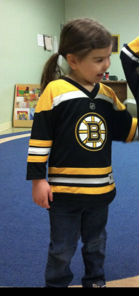 jennadelorenzo2's tweet image. @NHLBruins I have a 13 year old autistic sister who had obsessed over the bruins since she was 4 she has never missed a game since than but also has never been to one, for christmas she got tickets to the game on Jan 3rd and is dead set on meeting a player lets make it happen??
