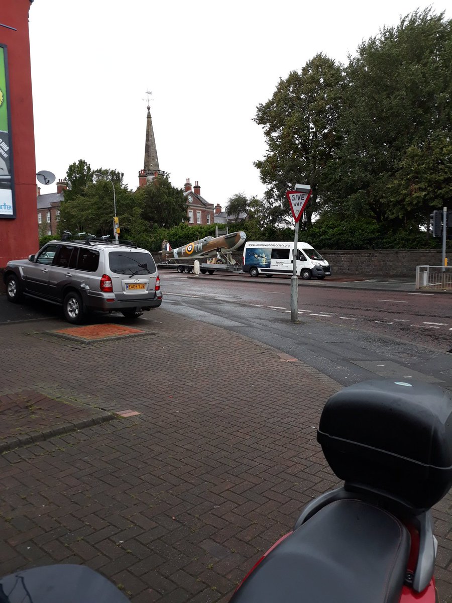 ladypups's tweet photo. Ya dont see tht everyday looks like a spitfire on the back of a trailer https://t.co/pRUKTZAmn1