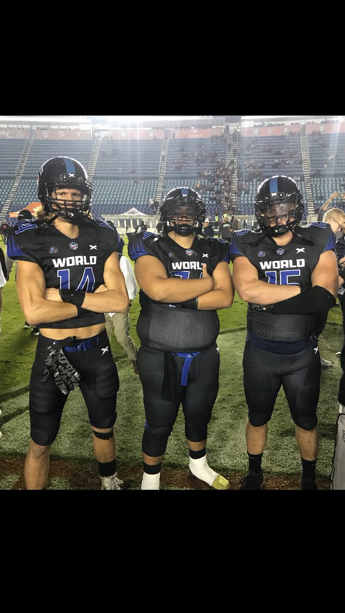 World bowl game will be on tonight on CBS sports at 7pm EST. Thank you to @XenithFootball for all of the gear @CoachKeith_NP