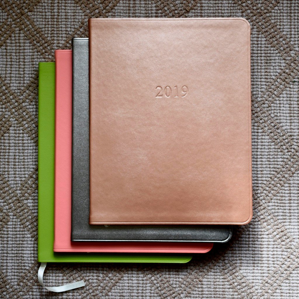 Gallery_Leather's tweet photo. Making plans. #2019
.
.
.
.
#planners #planneraddict #boju #metallic #rosegold #silver #keywest #newyear #orgainzed #madeinmaine https://t.co/FshDkBllyh