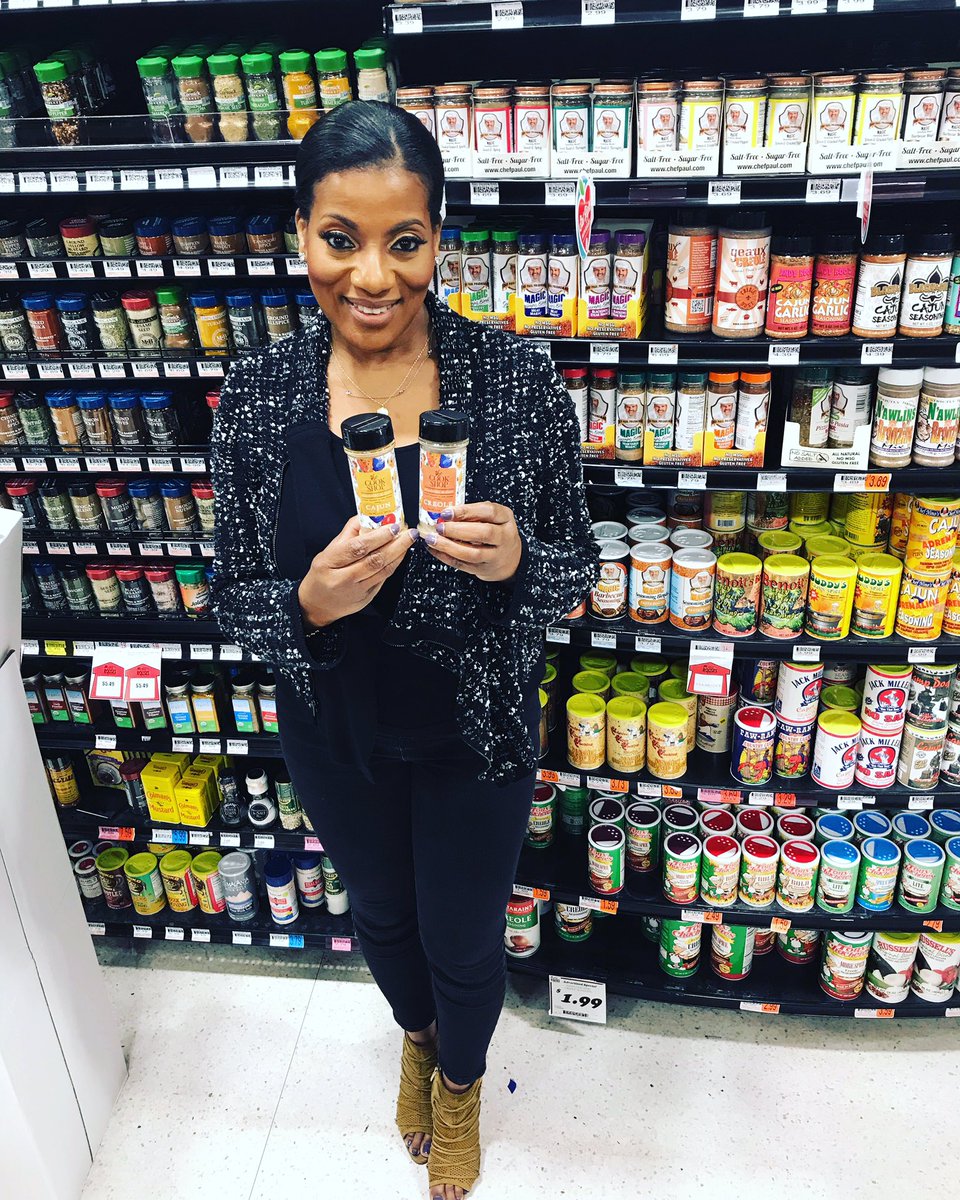 connoisseuring1's tweet photo. I’m so excited about having my seasonings in Rouse’s stores! They’re vegetable based, not salt based. So much flavor and good for you too!!! GET YOURS!!! ❤️❤️❤️ #Cajun #Creole #Food #Cook #Healthy #NolaEats #NewOrleans #NOLA #TheCookShop #ACasualConnoisseur https://t.co/ebOWP74lWa