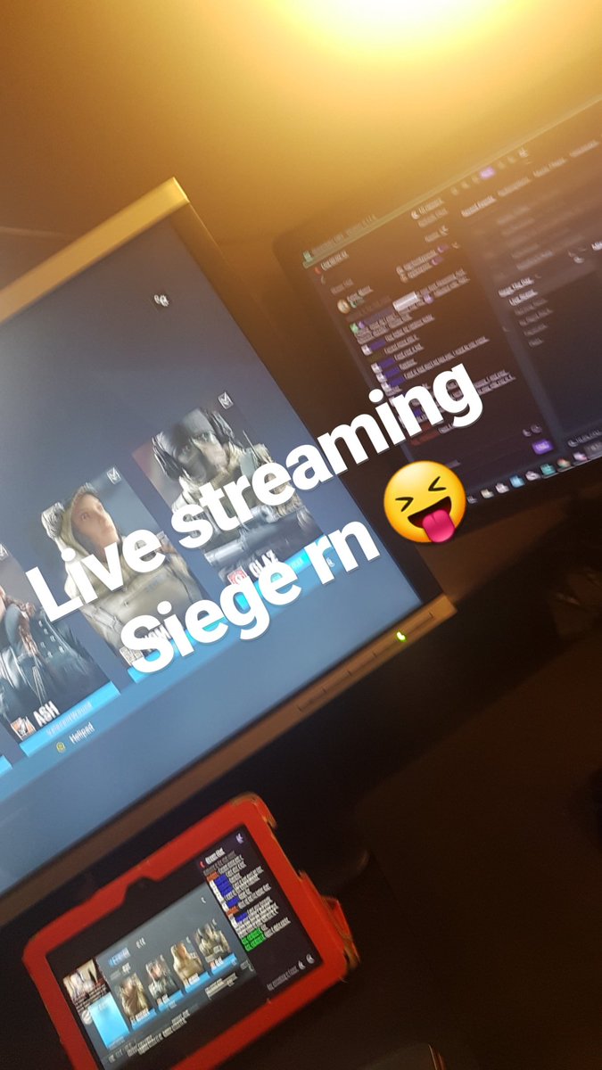Live streaming Siege rn 😝
<a href="/EvoEsportsGG/">Evo Esports</a> <a href="/EvoMediaGG/">Evo Media Entertainment</a> @TeamEvoGamingST <a href="/royalestreamers/">RoyaleStreamers</a> 
#twitch #rainbowsixsiege #forestarmy #affiliated #youtube #EvoArmy #supportsmallstreamers #supportallstreamers
