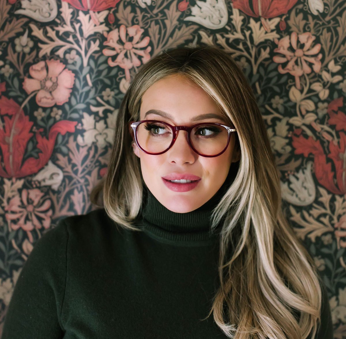 New year’s resolution - remind yourself that you are strong, you are beautiful, you are worthy. Be your own muse! @GlassesUSA 

👓 - COLETTE

bit.ly/MusexHilaryDuf…

#MusexHilaryDuff #GlassesUSAPartner