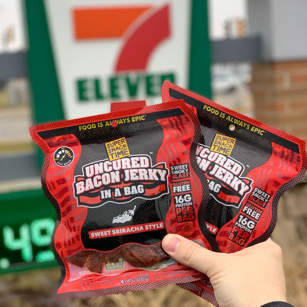 DudeFoods's tweet photo. [NEW REVIEW] Bacon In A Bag from @SuperSnackTime! 

You can now take your bacon with you wherever you go!

Read all about it at:
https://t.co/yr648Bhavn

#BaconInABag #SuperSnackTime #sponsored https://t.co/MD6MD0Uz4R
