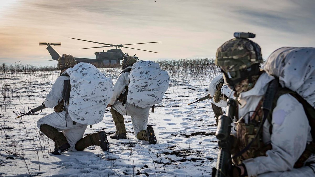 3CdnDiv3DivCA's tweet image. #YearinReview: Canadian Patrol Concentration 18 puts soldiers to the test // La Concentration de patrouille canadienne 2018 a mis les soldats à l’épreuve bit.ly/2PR5s6c #CPC2018