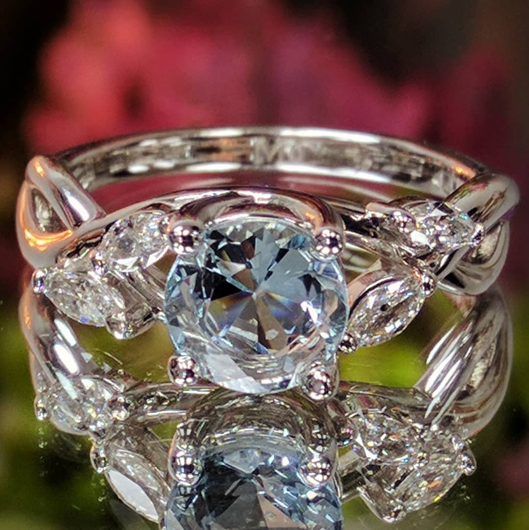 MDCDiamonds's tweet photo. Round Aquamarine Vine Engagement Ring, split band, Marquise diamond leaves
https://t.co/Ev7Mz70ZMa
#diamondsnewyork #aquamarine #decemberbirthstone #marchbirthstone #bluegemstone #vine #willowfloral #splitband #marquisediamond #anniversaryring #engagementringsnewyork #nycjewelry https://t.co/2AB15AX8EL