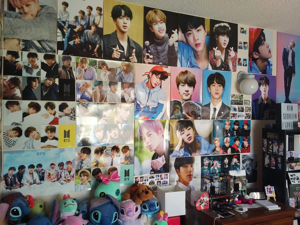 Kathieleen's tweet image. Now I look at all this stuff that we recently bought, and BTS is taking over!😂
Dear @BTS_twt @bts_bighit, let a #BTSARMYMom breathe a little😂😉 (JK) I love you guys for spoiling us!!