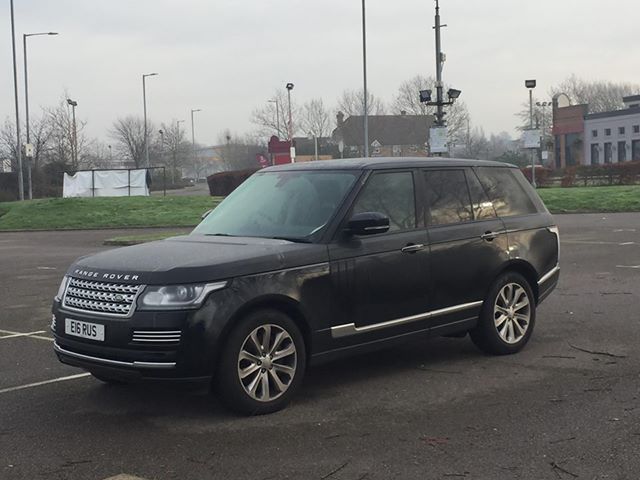 StolenWheels's tweet photo. #Basildon.

"The reg LB14KHY hidden in back on floor" - anybody missing one, or either reg plates? https://t.co/3HGZZm8ijM