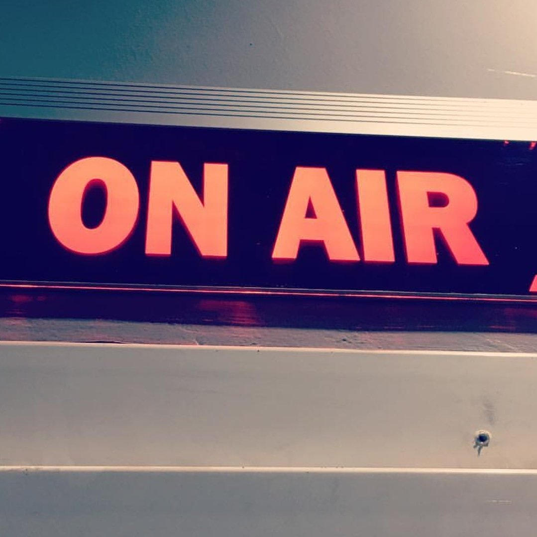 #TuneInAndTurnUp to <a href="/ZiFMStereo/">ZiFM Stereo</a> 6-9pm #ZiInHDAndHDOnZi