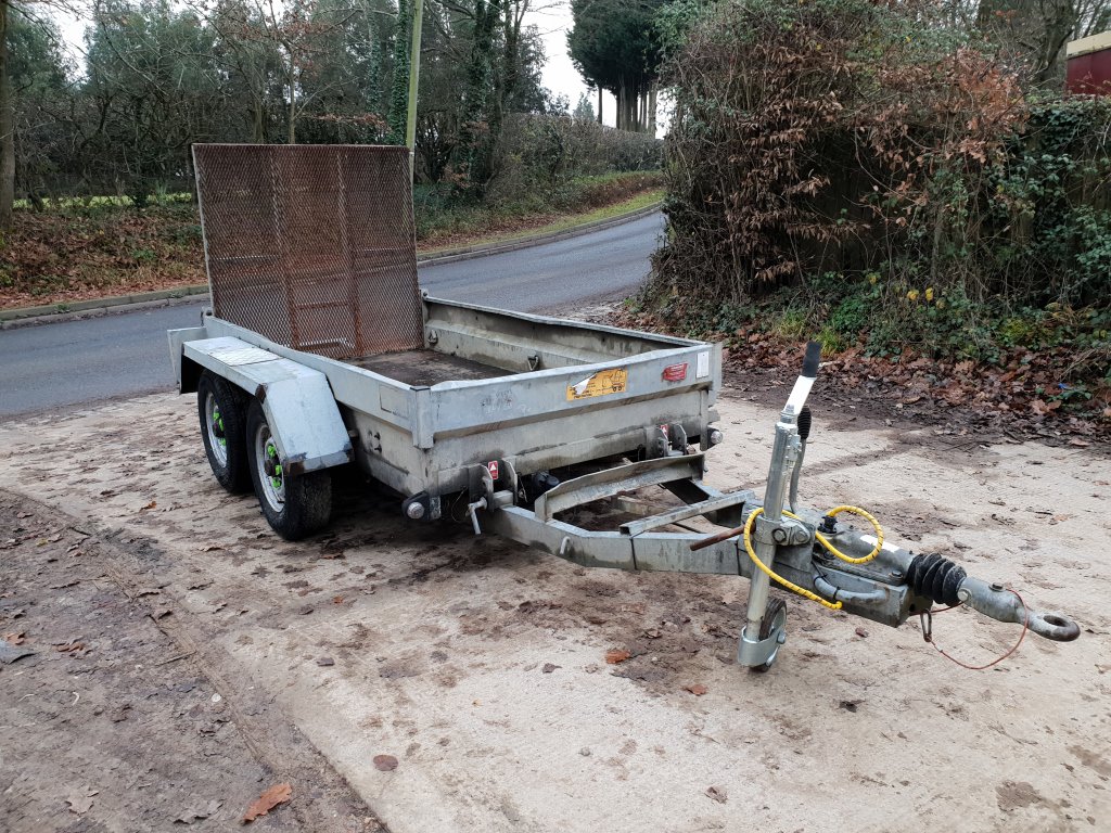 blyths's tweet photo. #auction of machinery plant &amp; equipment - just 24 hours to go! View and Bid Now at https://t.co/qHdDn4Ppat https://t.co/G0VEuP7Ex5