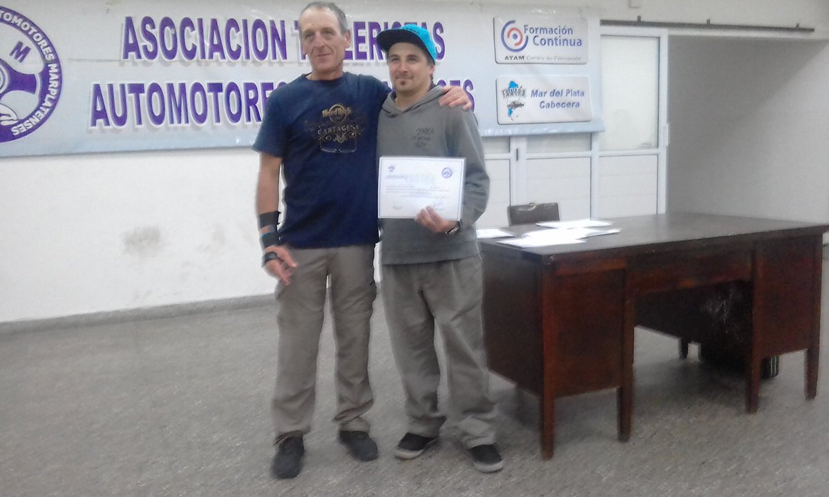 ATAMMDP's tweet photo. Compartiremos estos últimos días del año fotos de los recibidos de los Cursos en Convenio con el CFP Nro 401.
En este caso: 'Mecánico de Sistemas de Encendido y Alimentación' https://t.co/z3lVJWGiCv