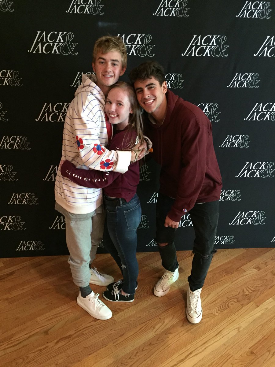 jacobftlukee's tweet photo. @JackAndJack Miss you lots!!! https://t.co/jTNWGgRivs
