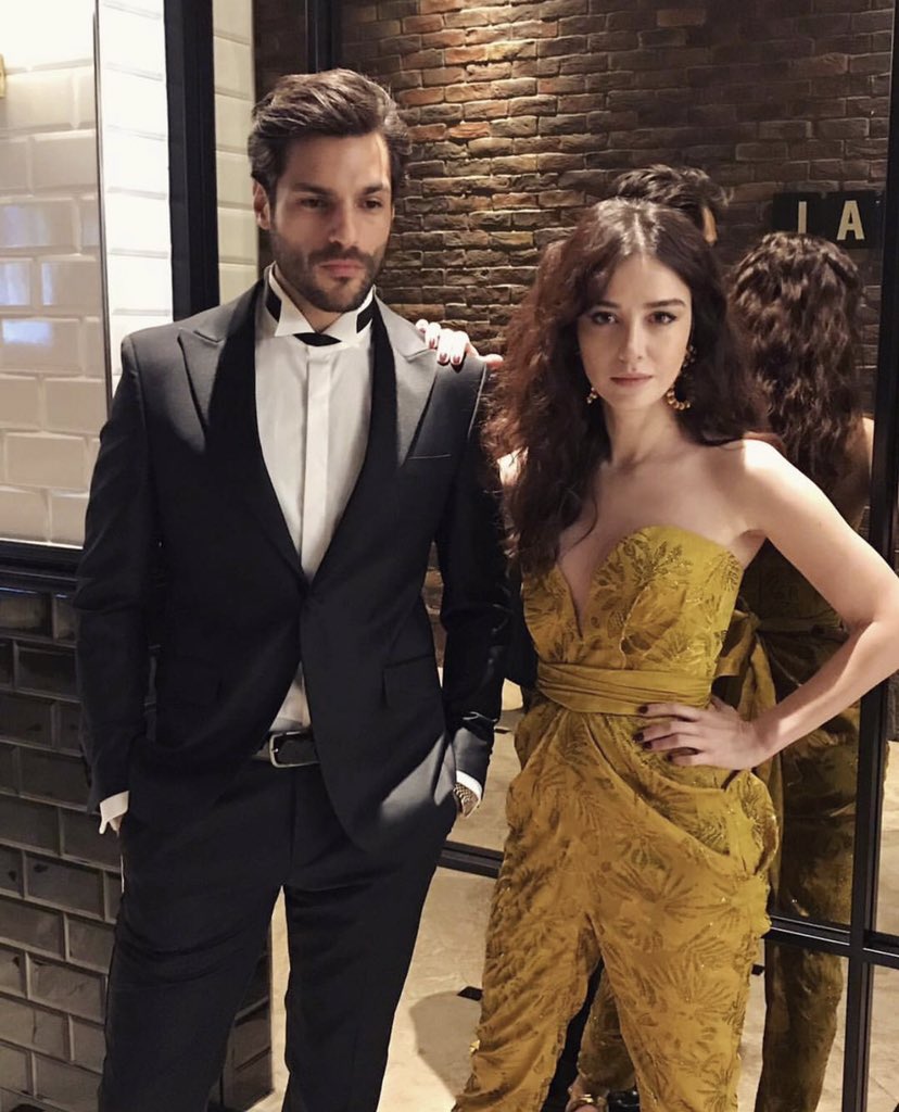 Serkan Cayoglu News Sur Twitter تحديث سركان عبر الانستجرام مع حبيبته اوزجي جوريل من حفل افتتاح فيلم Boru اليوم Serkancayoglu