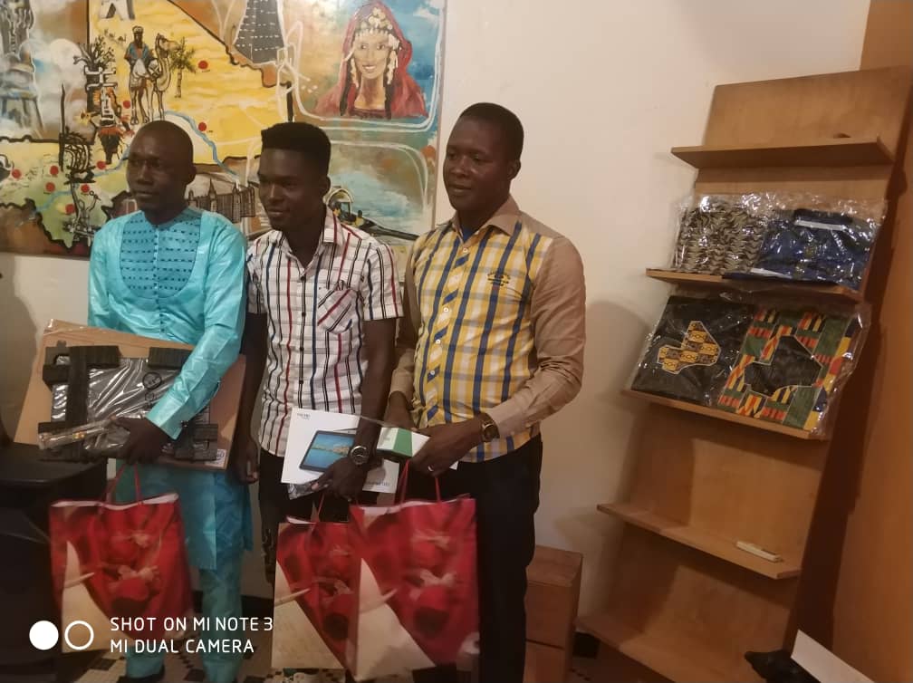 lindiallo's tweet photo. Voici les gagnants de la 1ère édition du #PrixBoukary de @Doniblogmali @mytuwindi #ConcoursDoniblog https://t.co/BorWCO3RID
