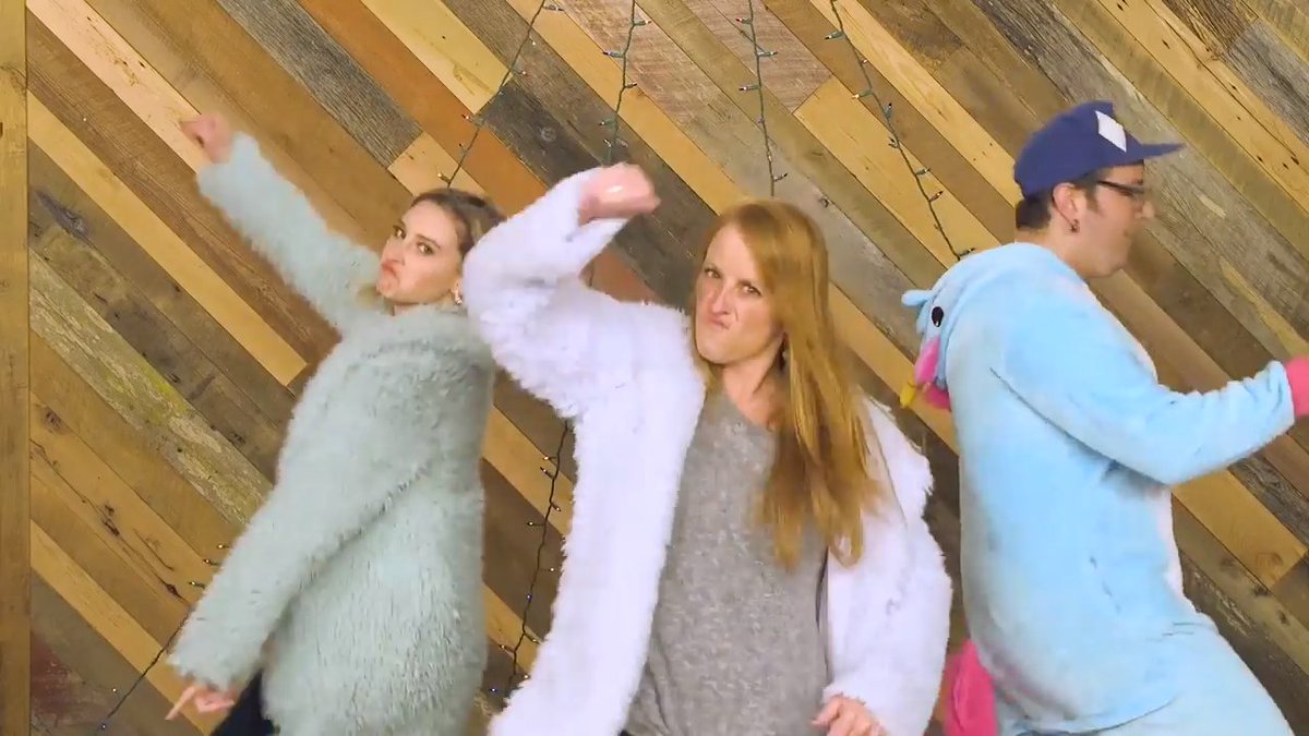 jacbknox's tweet image. New #KDUB video drops this afternoon... 💃🕺💃

We're available for background dancing: bit.ly/2CAYT4e