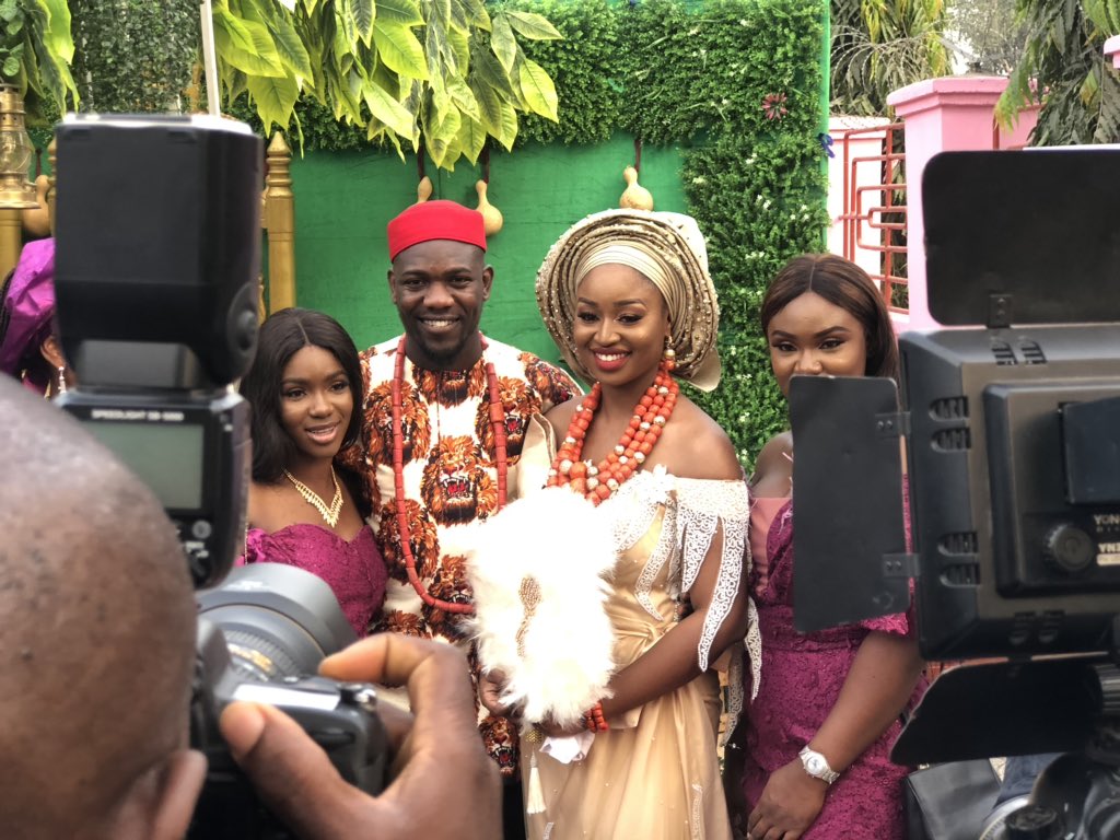CasiiTraders's tweet photo. Big bro got hitched traditionally #BTA2018 https://t.co/s5hfJgRbOV