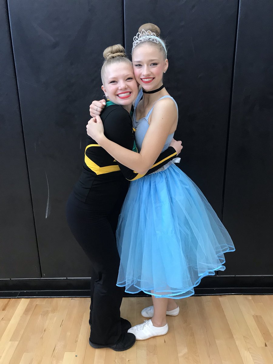 happy birthday <a href="/hailievansickle/">Hailie</a> ! you’re the true hvp queen, love you 💚💚